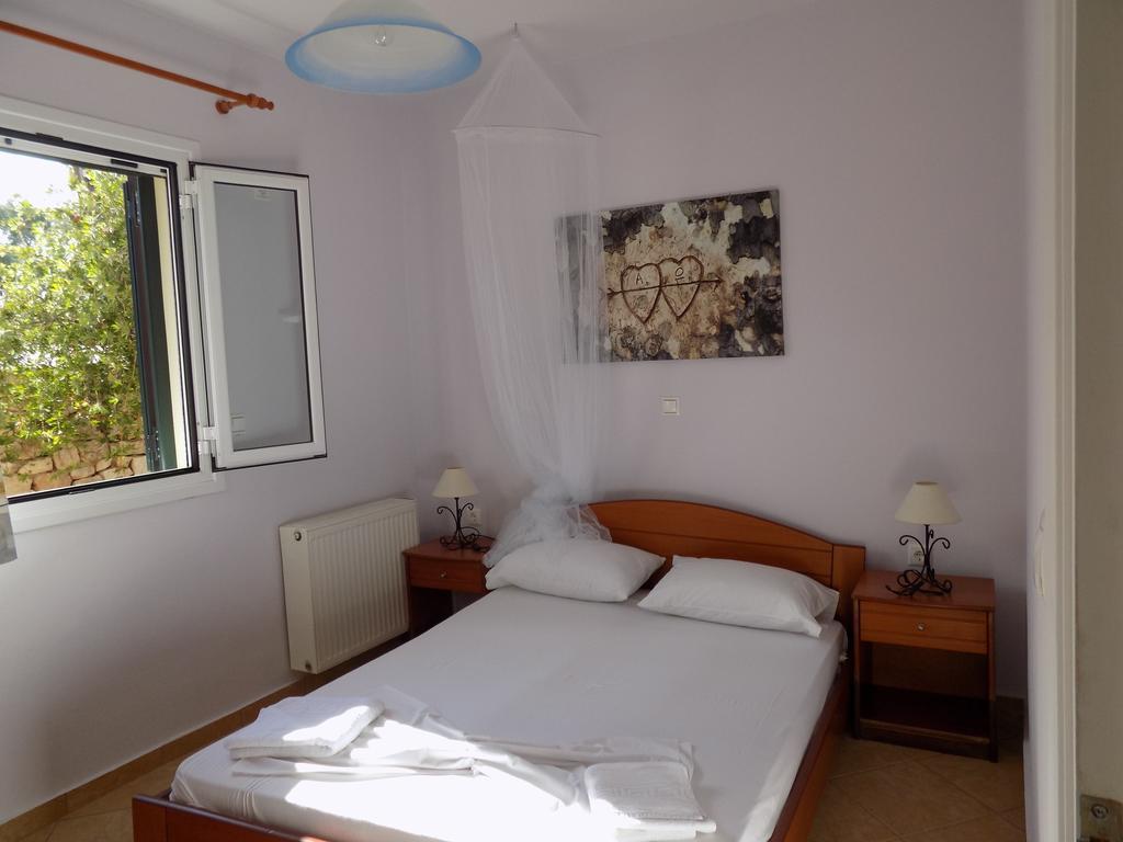 Kolona Apartments Ликсури Экстерьер фото